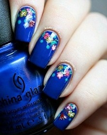 nail