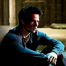 Od początku 5 sezonu Stiles był chyba więcej razy we krwi niż za wszystkie poprzednie sezony :\