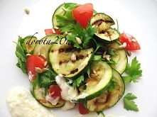 Letnia sałatka z grillowaną...