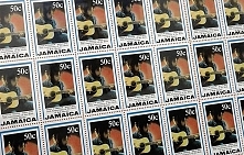 Bob, Bob, Bob and Bob