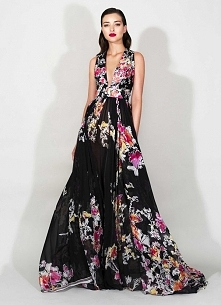 ZUHAIR MURAD - DOMINACJA RÓŻU, BIELI I CZERNI - RESORT 2016