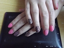 paznokietki na kazda okazje :) 
delikatne kolorki. naturalna płytka.