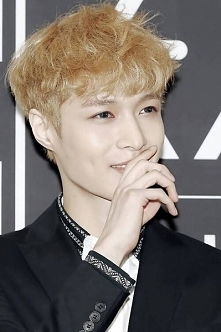 Lay <3