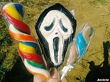 Lubi ktoś odpusty i dożynki...