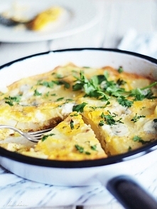 Frittata z porem, ziemniakami i gorgonzolą