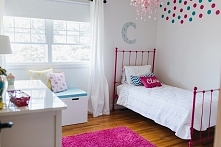 Inspirujący projekt - minimalistyczny pokój dziewczynki