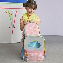 Z takim plecakiem pierwsze dni w szkole będą o wiele przyjemniejsze :)