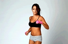 Czy są tu jakieś kickboxerki?! Albo uprawiacie jakieś sporty walki?
Czy tylko ja? :D