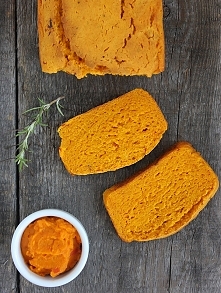 bezglutenowy chleb dyniowy