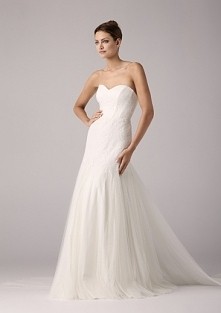 Anna Kara Hope 
Suknia z kolekcji 2014, zakupiona w głównym salonie w Krakowie. Szyta na miarę - na oko rozmiar 36/38, na wzrost 172 + 5cm obcas, biust 90, talia 63, biodra 88 ....