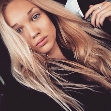 Polecam post o pewności siebie:

teyzz.blogspot.com