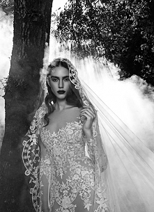 Zuhair Murad na sezon 2016/2017. Kliknij w zdjęcie i zobacz więcej inspiracji!