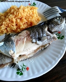 Pstrąg pieczony w soli