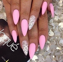 Róż zawsze na propsie!