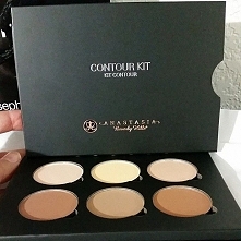 Anastasia Beverly Hills Con...