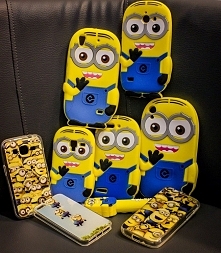 Minionki! Ciągle o nie pytacie, cały czas są wybierane oraz zachwycają. Pytaj czy to etui dostępne jest na Twój telefon powołując się na zszywkę!