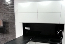 Przeczytaj opinie o Miroll Zielona Góra. Produkujemy meble kuchenne, meble biurowe, meble na wymiar, meble łazienkowe, meble pokojowe - Zielona Góra