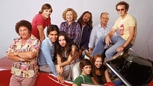 Moje wrażenia po zakończeniu serialu 'Różowe lata siedemdziesiąte'/'That 70's show'. W komedii zaczynali swoje kariery m.in. Mila Kunis i Ashton Kutcher...