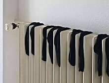 How pianists dry their socks (y)