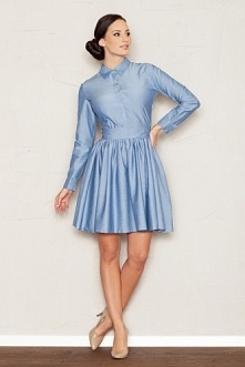 Wizytowa elegancka sukienka z kołnierzykiem