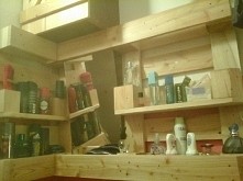 półka dlo łazienki z palety