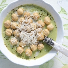 zupa z zielonego groszku