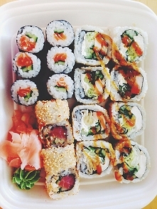sushi <3