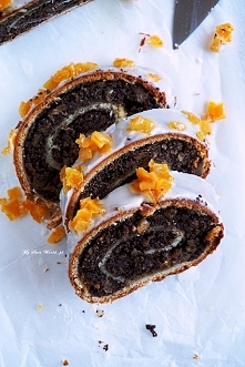 PRZEPYSZNY MAKOWIEC Z WYRAŹ...