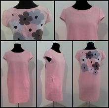 Sukienka z ażurkowymi pleca...