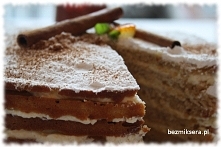 Cynamonowy #tort z dodatkie...