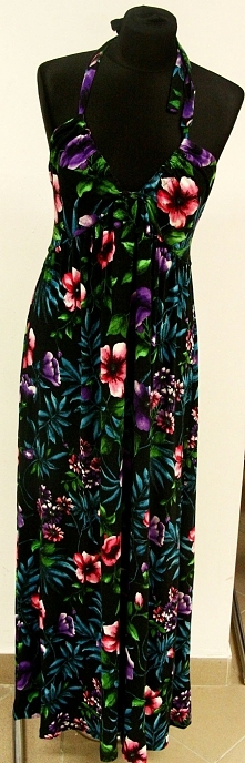 Letnia sukienka, w sam raz na plażę i na miasto