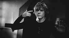 GIF ♥ TATE ♥