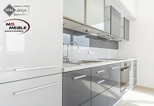 Szara kuchnia od MsMeble. meble kuchenne Wrocław, meble na wymiar Wrocław, meble na zamówienie Wrocław, stolarz Wrocław, meble biurowe Wrocław, meble łazienkowe Wrocław, meble p...