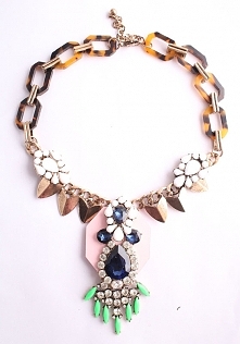 przepiękny naszyjnik- marzy...