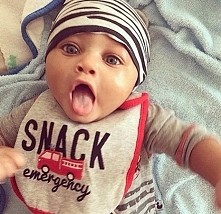 baby,  snack emergency