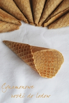 Cynamonowe wafelki do lodów i deserów
