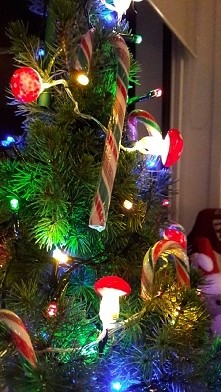 świąteczna choinka 2015 candy cane świecące grzyby