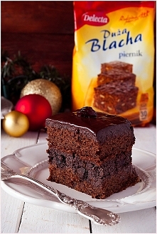 Makowiec na piernikowym biszkopcie