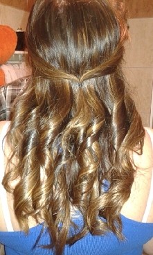 Loki robione prostownicą na...