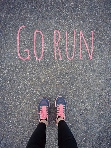 Dziewczyny! Mam ogromny problem dotyczący planu ćwiczeń. Otóż chciałabym po kolei wykonywać ćwiczenia (link w komentarzu. Natomiast wydaje mi się, że mięśnie potrzebują odpoczyn...