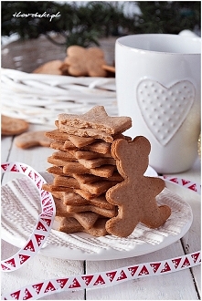 Pierniczki świąteczne jak z IKEI - ilovebake.pl