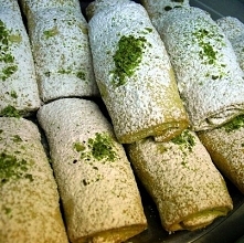 Zawijaski z pistacjami