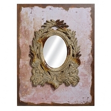 Owalna tafla lustra z kwadratową ramą celowo postarzaną na styl Vintage. Z uroczym dużym dekorem.