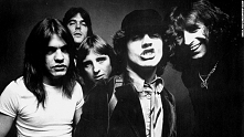 ac/dc<3