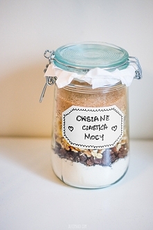 Przepis na wegańskie ciastka owsiane 'pełne mocy" - link w komentarzu