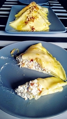 Kuchenne Potyczki Alergiczki dziś serwują bezglutenowe naleśniki z serem i orzechami w sosie pomarańczowym zapraszam! :)