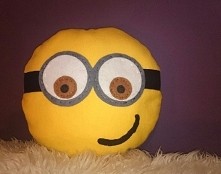 Minionek szuka domu :D by Handmade Pillows on Fb