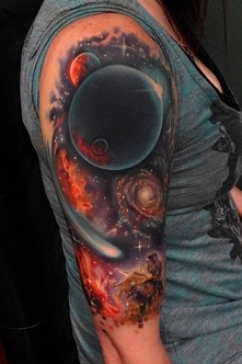 kosmiczne tatuaże