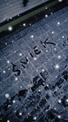 zima przyszła, ludzie siem cieszom ;)