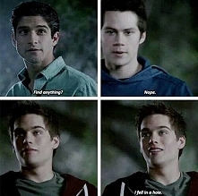 -Znaleźliście coś ? - Nie. ...